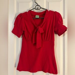 Pinky pinups retro red top